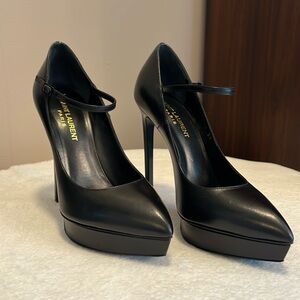 Saint Laurent pumps with baby straps